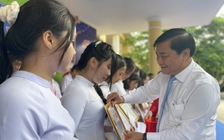 Mang niềm hạnh phúc đến học sinh nghèo