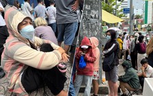 Rồng rắn xếp hàng mua vàng