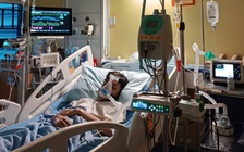 Con muốn sống: Người cha bán nhà vẫn không đủ tiền cứu con bị ung thư máu