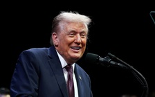 Ông Trump nói 'một chút cãi vặt với vợ' cũng bị tính là tội phạm