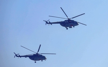 Trực thăng của quân đội, công an xuất quân bảo vệ Đại hội XIV của Đảng