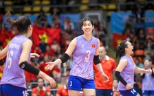 Thanh Thúy chinh phục đỉnh cao