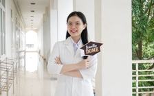 Nữ thủ khoa dược và hành trình chạm tới 'Sao tháng Giêng'
