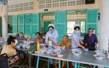 Những bệnh nhân nào ở TP.HCM được hỗ trợ tiền ăn, cao nhất đến 170.000 đồng/ngày?