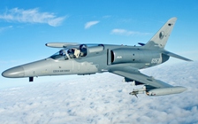 Ukraine thiếu vũ khí phòng không, Czech đề nghị chuyển máy bay ‘săn UAV’