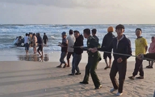 Quảng Trị: Sóng đánh chìm ghe, 1 ngư dân mất tích