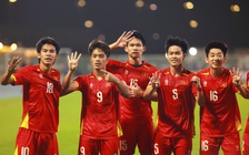 U.23 Việt Nam ăn mừng tri ân Hiểu Minh: Gắn kết và vô cùng cảm xúc!