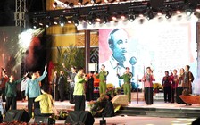 TP.HCM: Hào khí vùng bưng 6 xã sống lại trong đêm nghệ thuật ở Long Trường
