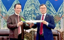 Ông Trịnh Văn Quyết 'tái xuất', gặp gỡ Đại sứ Hàn Quốc