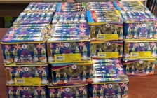 Bắt giữ người phụ nữ vận chuyển, tàng trữ pháo nổ tại TP.HCM