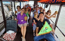 Tour tết phập phồng vì vi rút Nipah