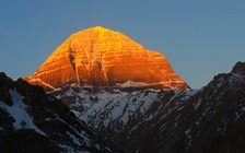 5 ngọn núi linh thiêng nổi tiếng thế giới và câu chuyện bí ẩn phía sau