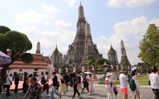 Báo Thái nêu lý do khách chọn Việt Nam thay vì Thái Lan