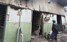 TP.HCM: Cháy rụi 4 phòng trọ ở đường Huỳnh Tấn Phát