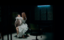 Vì sao vai diễn của Lan Phương chưa lên sóng đã 'gây sốc'?