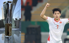 Đình Bắc nhận Cúp 'Vua phá lưới' ngay trước trận đội CAHN đấu Ninh Bình tại Hàng Đẫy: Chủ tịch VFF trao!