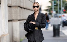 Váy cocktail, quần tây, giày cao gót... sự dung hòa giữa ban ngày và tiệc tối