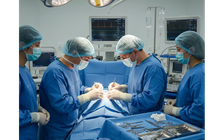 Sở GD-ĐT TP.HCM khuyến cáo giáo viên, học sinh về phẫu thuật thẩm mỹ