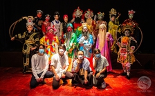 Chuyện về Hiếu Văn Ngư và cô gái 9X 'quảng bá di sản 
toàn thời gian'