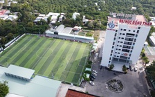 Sân bóng Trường ĐH Đồng Tháp đã sẵn sàng cho TNSV THACO cup 2026