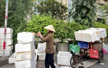 Tất bật mưu sinh khi tết cận kề