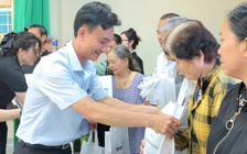 Xã Củ Chi tổ chức trao quà tết cho các hộ dân khó khăn