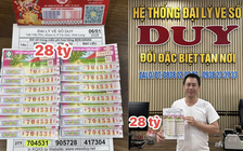 Người phụ nữ trúng 28 tỉ xổ số miền Nam, đi đổi thưởng 'khủng' cùng người thân