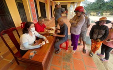 Một phường ở Khánh Hòa bổ sung gần 35.000 nhân khẩu cần hỗ trợ sau lụt