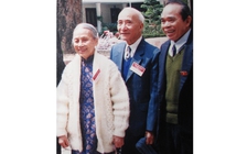 Bà Lê Thị Xuyến - diễn giả nữ đầu tiên phát biểu tại Quốc hội