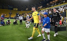 Ronaldo ghi bàn trong trận đấu suýt bị hoãn vì các vụ tấn công ở Ả Rập Xê Út