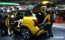 Thị trường ô tô tìm lại nhịp tăng trưởng, người Việt ngày càng chuộng xe điện, hybrid