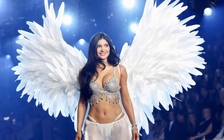 Kylie Jenner gây 'sóng gió' trong hậu trường show Victoria's Secret