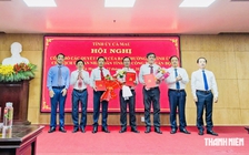 Cà Mau điều động, bổ nhiệm 19 cán bộ, nhiều giám đốc sở nhận nhiệm vụ mới