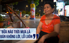Gánh bánh mì đêm hơn 30 năm ở TP.HCM: Lời đủ sống qua ngày, còn dư thì cho hết 