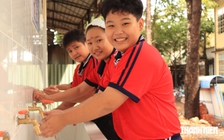 Khánh thành nhà vệ sinh, xóa cảnh học sinh phải nín nhịn đi vệ sinh   