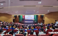 'Doanh nghiệp nói, chính quyền hành động' tại Vĩnh Long: Chuyển từ quản lý sang phục vụ