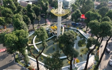 Ảnh mới nhất về Hồ Con Rùa, cầu thang bất ngờ được sơn gam màu khác