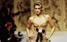Siêu mẫu Cindy Crawford từng bị coi thường vì bỏ đại học theo nghề người mẫu