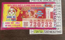 Trúng độc đắc xổ số miền Nam, khách nhận tiền mặt lẫn chuyển khoản