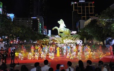 Đường hoa Nguyễn Huệ chính thức khai mạc tối 28 tết