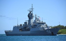 Tàu chiến Úc đi qua eo biển Đài Loan, Trung Quốc theo dõi sát sao