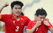 Nóng: Trung vệ Lý Đức cập bến PVF-CAND, chuyển từ đua vô địch sang... đua trụ hạng?