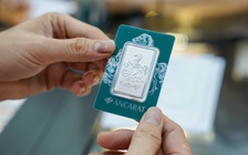 Giá bạc vượt 92 triệu đồng, hàng trăm kg bạc bán sẵn lấy ngay