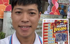 Người đàn ông TP.HCM trúng độc đắc 1,2 tỉ xổ số cào, nhận hết tiền mặt