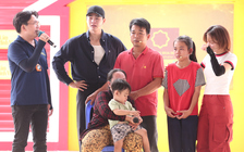 Xót xa cảnh người cha tần tảo, gồng gánh nuôi vợ khuyết tật và 3 con thơ