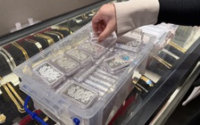 Giá bạc tăng vọt lên sát 92 triệu đồng/kg