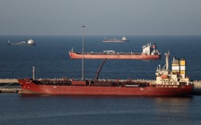 Iran tuyên bố tiếp tục chiến sự, cảnh báo dầu có thể chạm ngưỡng 200 USD/thùng