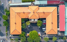 Tòa nhà 162 năm tuổi giữa trung tâm TP.HCM, cổ hơn nhà thờ Đức Bà