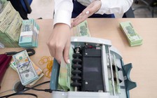 Giá USD hôm nay 16.3.2026: Ngân hàng bán ra kịch trần