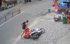 TP.HCM: Người phụ nữ giao đồ ăn bị thanh niên hành hung